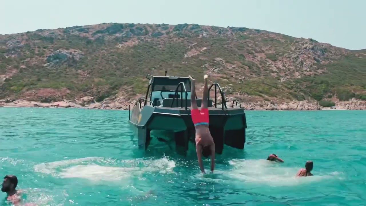Ose 2 exploration boat Saint-Tropez