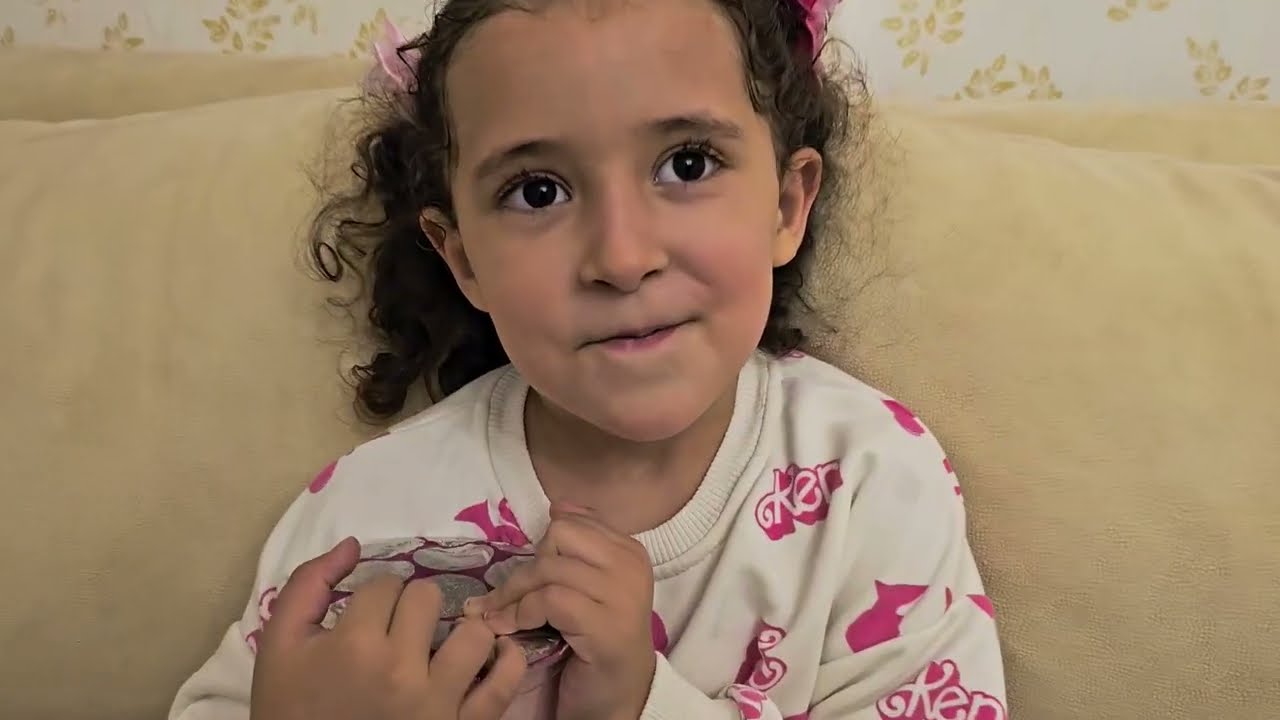 ESMA ve BAHAR BANU ALYA YERDE LAV VAR OYNADI PAMUK ŞEKER İÇİN YARIŞTILAR BANU ALYA AĞLADI ESMA KÜSTÜ