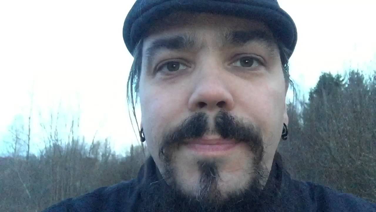 Kuinka pääsen eroon esiintymisjännityksestä?