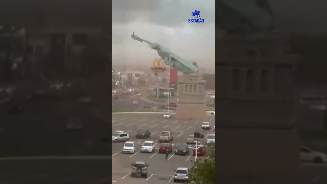 Est&aacute;tua da Havan desaba durante temporal no RS; Regi&atilde;o tem alerta da Defesa Civil