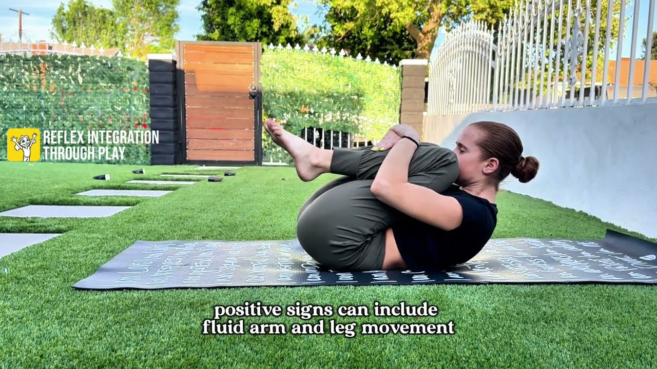 Popcorn on the Floor: Moro Reflex