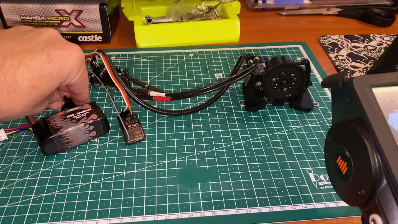 Castle Creations Mamba MicroX with HH Puller pro stubby V2 1800kv