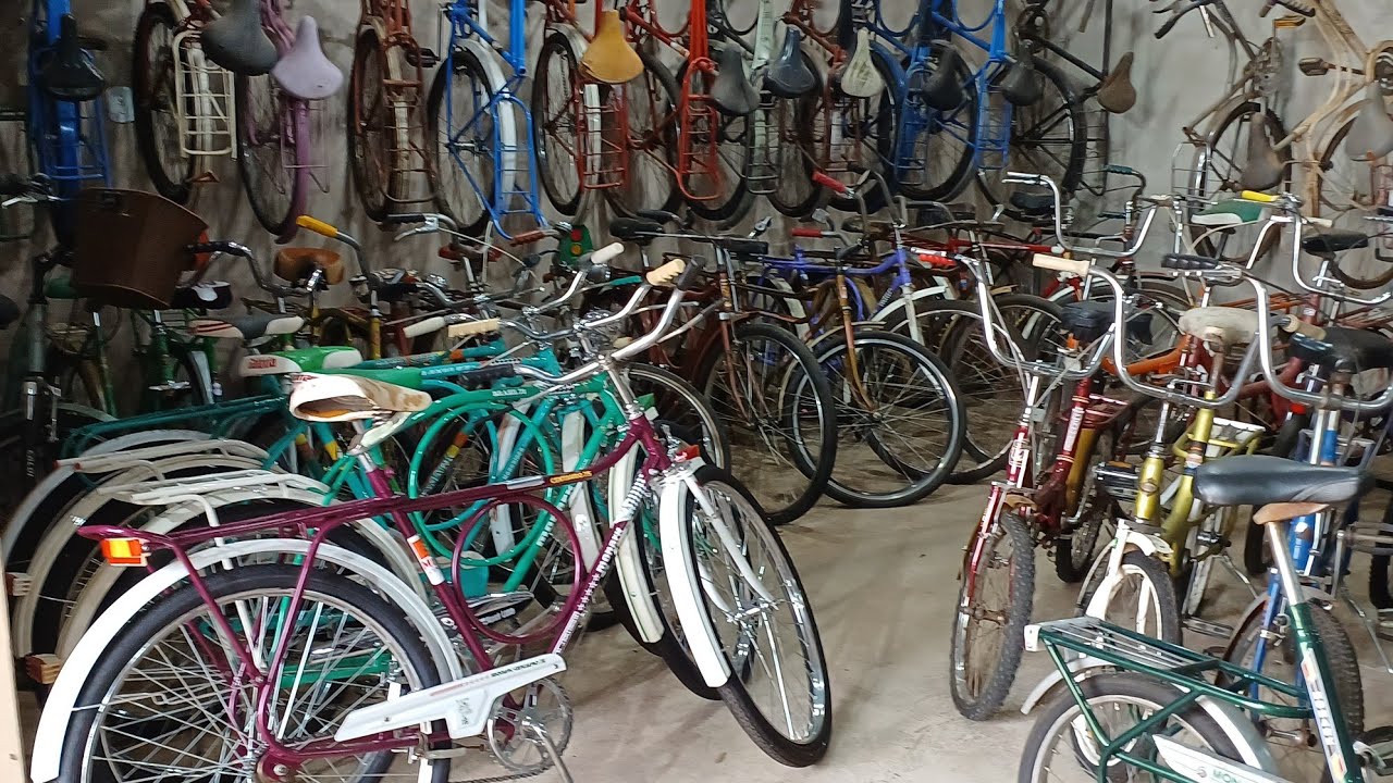 MAIS DE 200 BICICLETAS ANTIGAS À VENDAS, CADA UMA MAIS LINDA QUE A OUTRA.