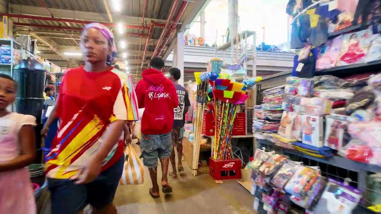 Biggest indoor market kumasi central market kejetia