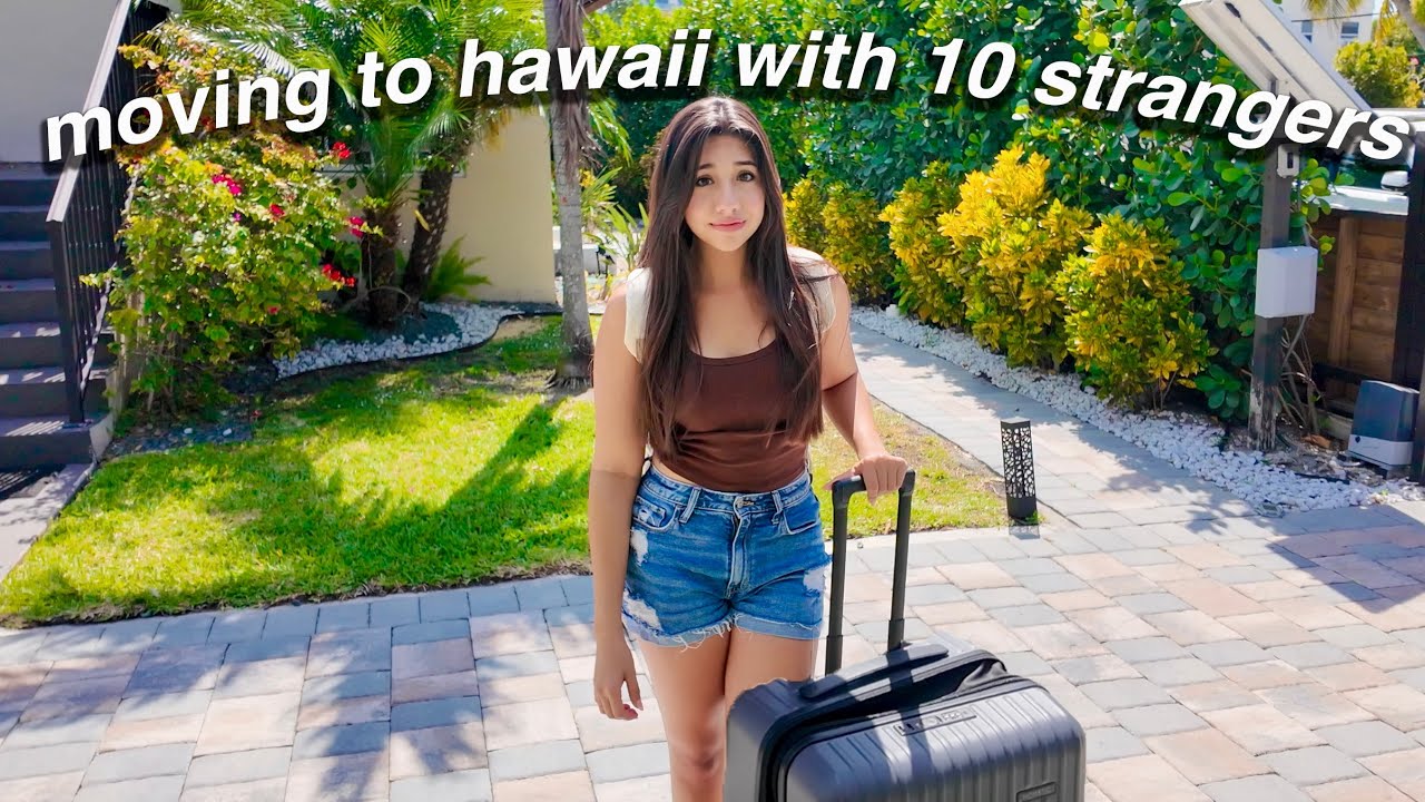 living in a house with 10 strangers in hawaii