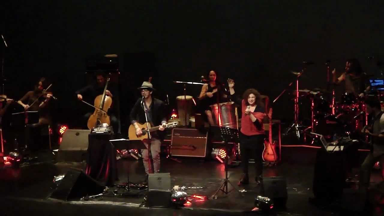 Lisandro Aristimuño - El plástico de tu perfume (Junto a Luciana Jury) Gran rex 03/08/12