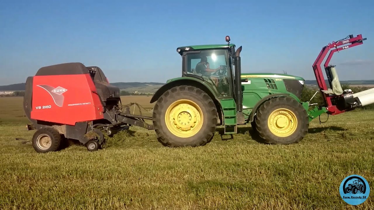 Silage baling and wrapping in foil/ Lisovanie a balenie senáže |John Deere 6170R, Kuhn| SK 2016