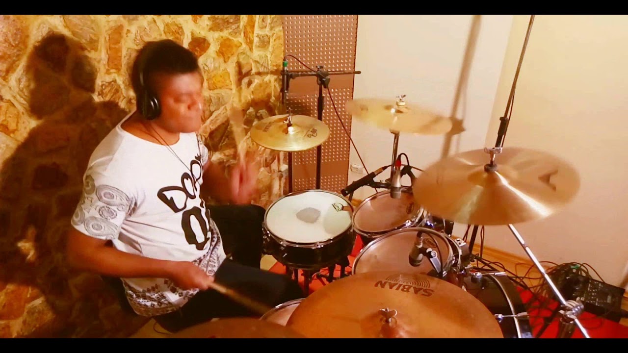 Zé Batera - Michelle Nascimento - Louve e Adore (Play Back - Drum Cover)