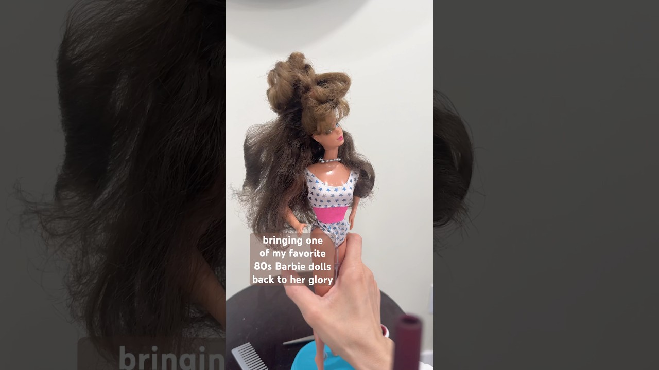 Style Magic Whitney is one of the prettiest 80s Barbie dolls. Wondracurl hair? Feels like kanekalon