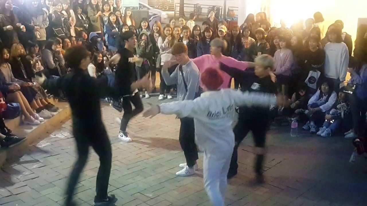 [MAXXAM] April ☆Muah!☆ cover dance 홍대댄스버스킹 20170426수 [Korean Hongdae Kpop Street Dance Busking]