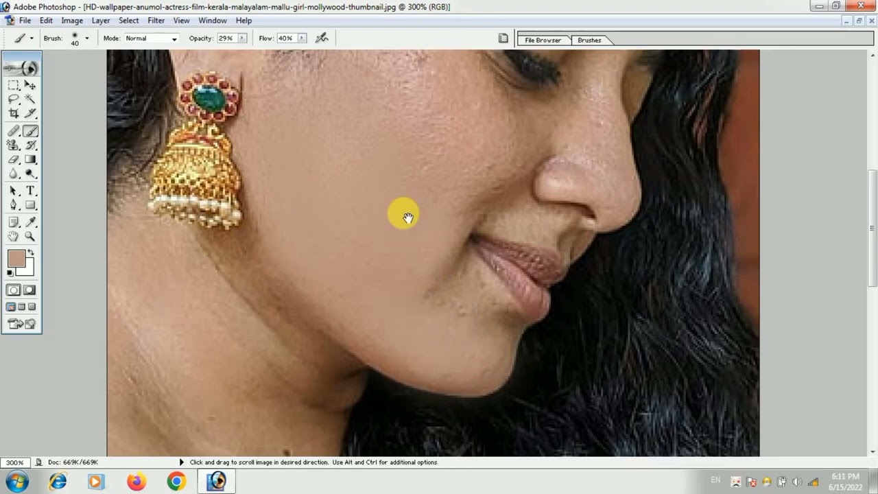 How to use Brush tool in Adobe Photoshop 7.0//Brush tool ka istemal//In Hindi language