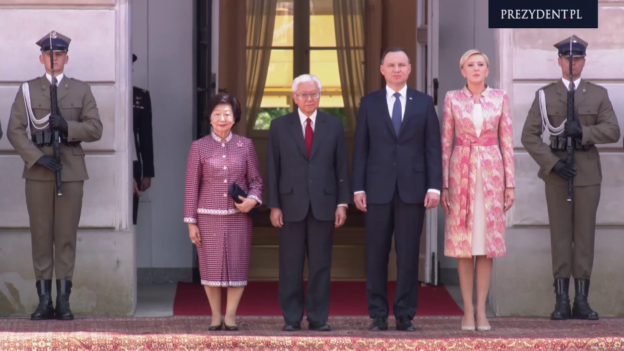 Powitanie prezydenta Singapuru z małżonką przez Parę Prezydencką