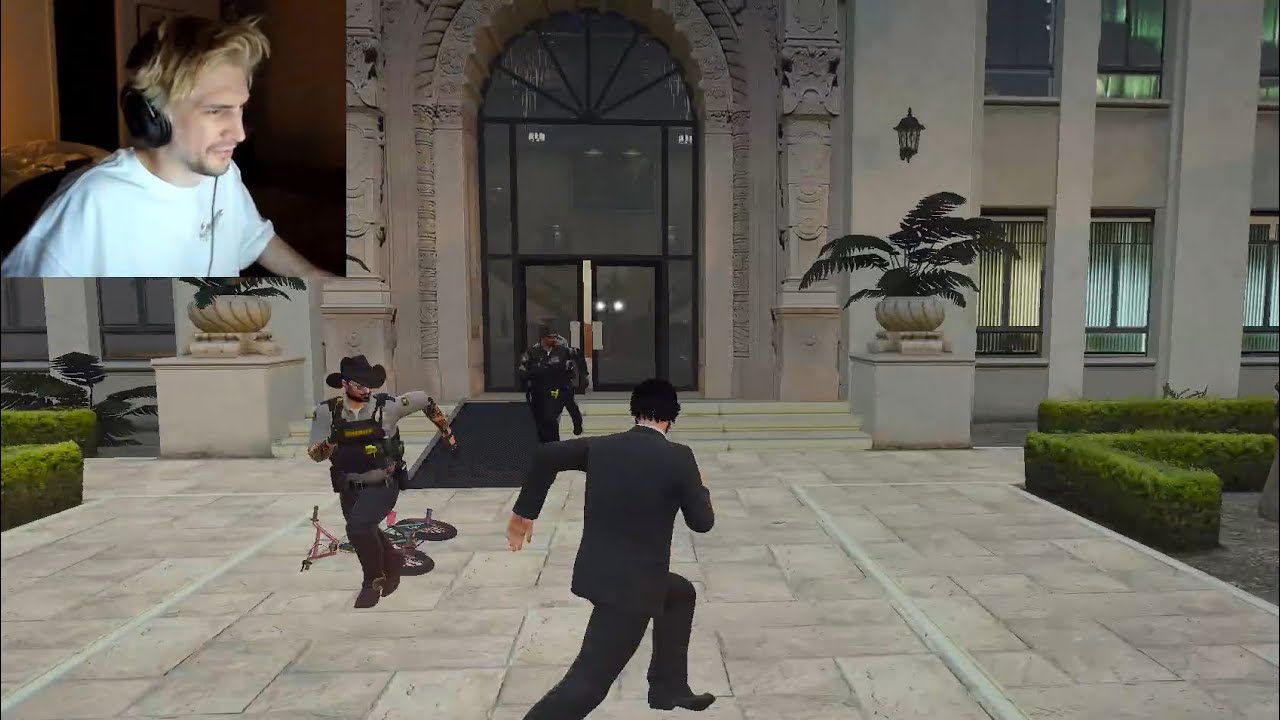 X крадет ключ и помогает Данди сбежать во время суда | GTA RP NoPixel 3.0 xqc