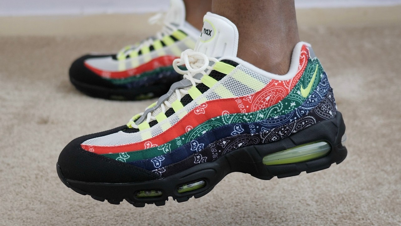 Распаковка и примерка кроссовок Nike Air Max 95 OG Big Bubble 'Neon Paisley Bandana' IQ0620-100 (...