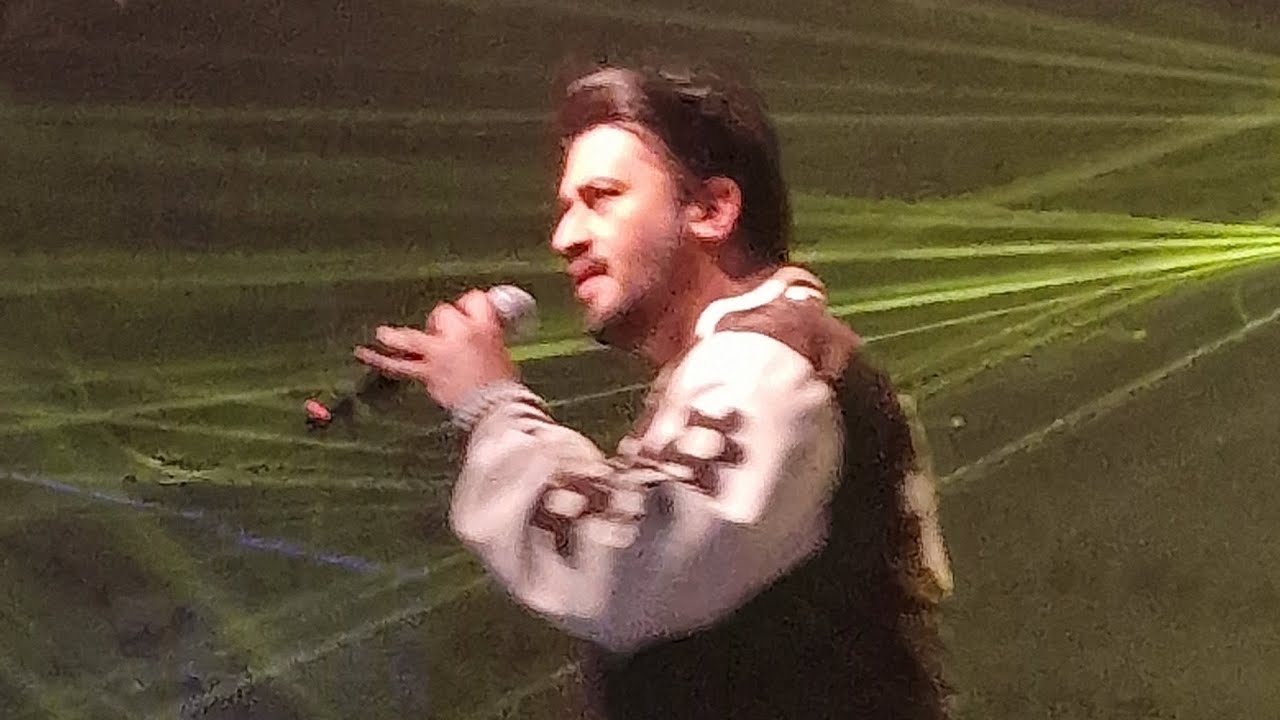 Pehli Nazar Mai Kaisa Jadu by Atif Aslam - Live Performance - Love You Too - Glasgow UK