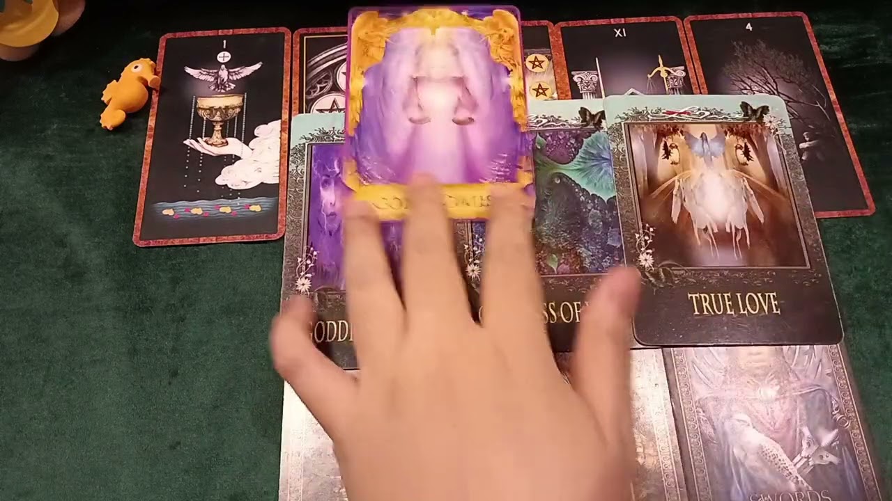 🧜 Pick a card - 748💗เขาคิดจะทำอย่างไรกับคุณ?