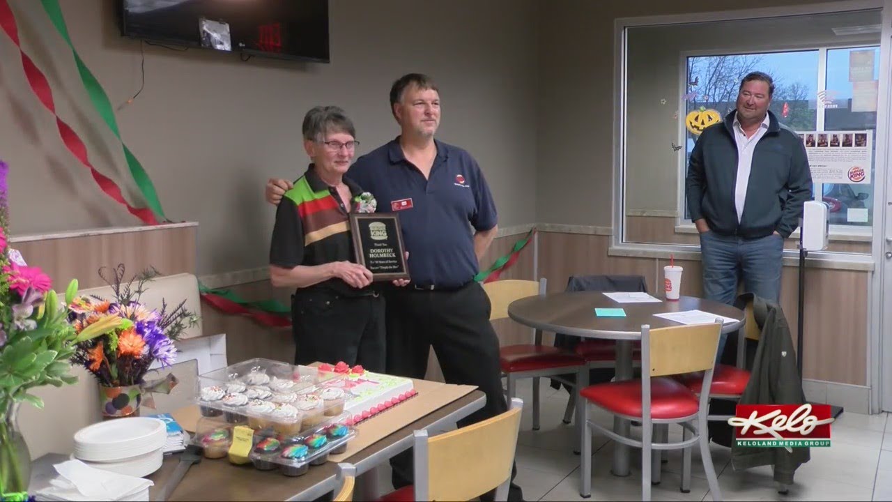 Long time Burger King employee retires after nearly 40 years on the job