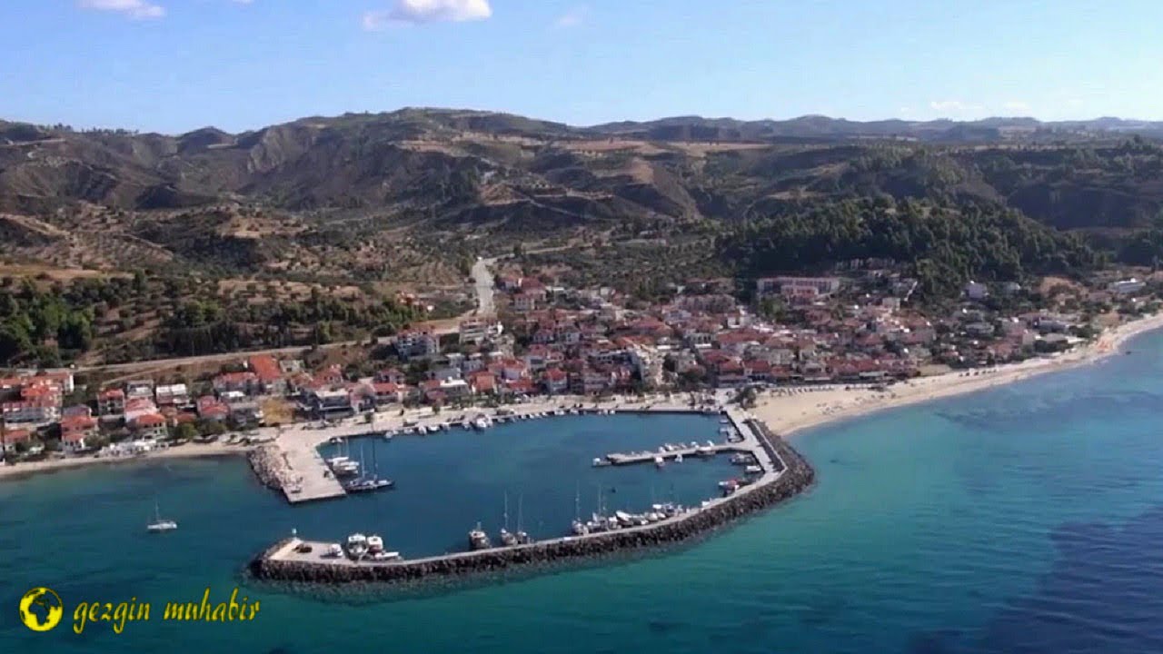 Nea Skioni Beach