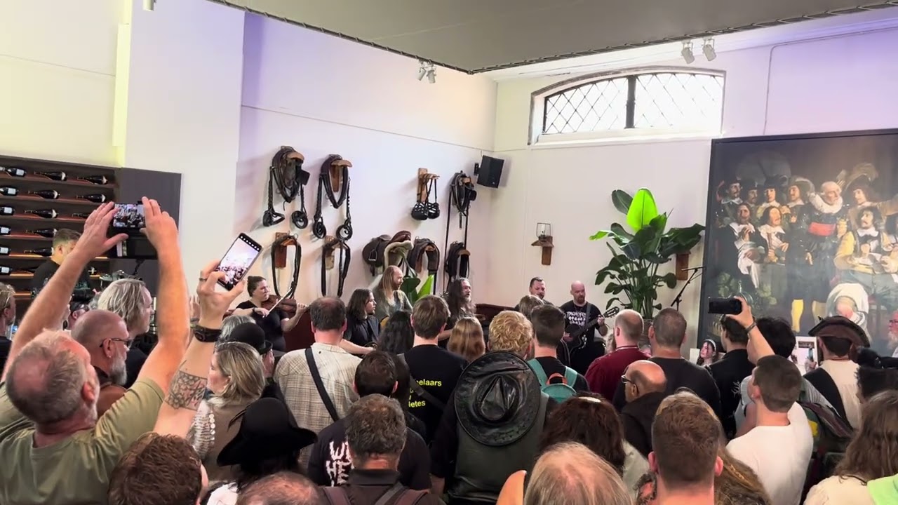 Castlefest 2025 - Heidevolk - 03 - Instrumentenproeverij St. Draailier & Doedelzak