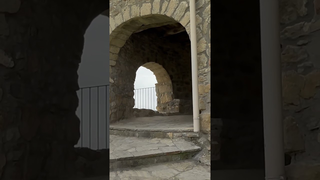 Roda de Isabela castle in Spain 🇪🇸🏰✨