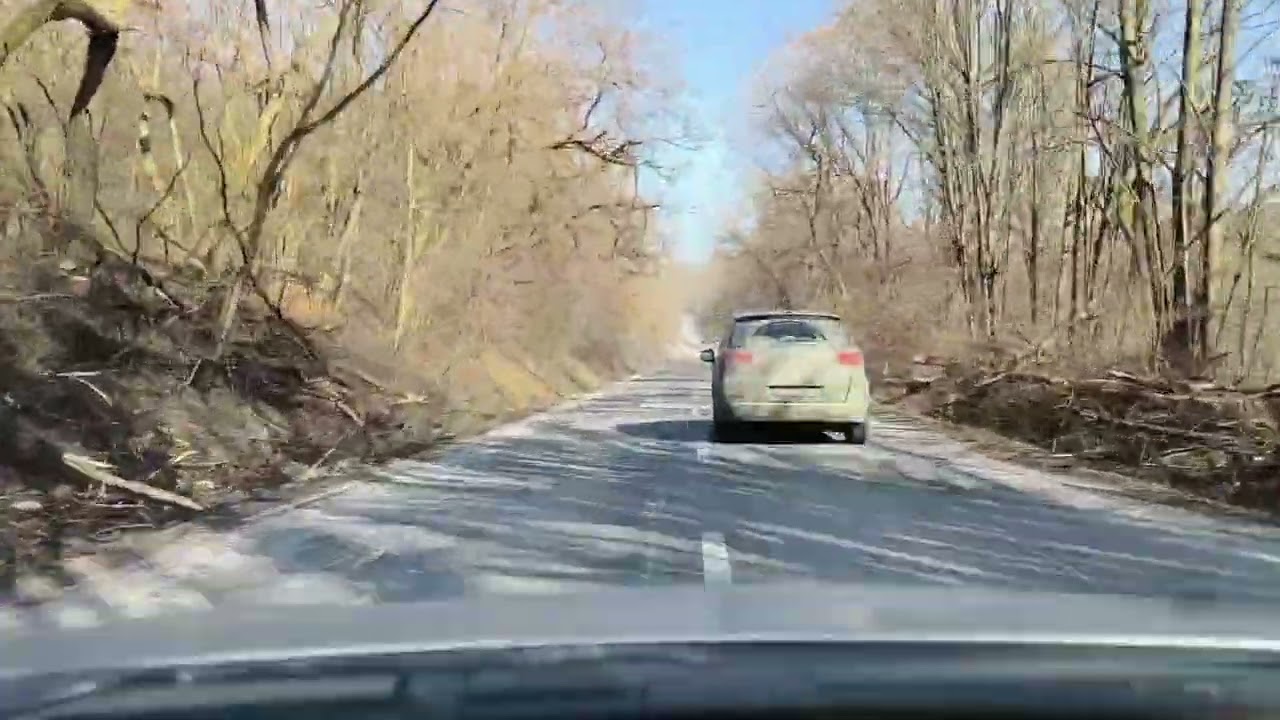 Driving in Slovakia, route 526 - 527, Bzovík - Senihrad