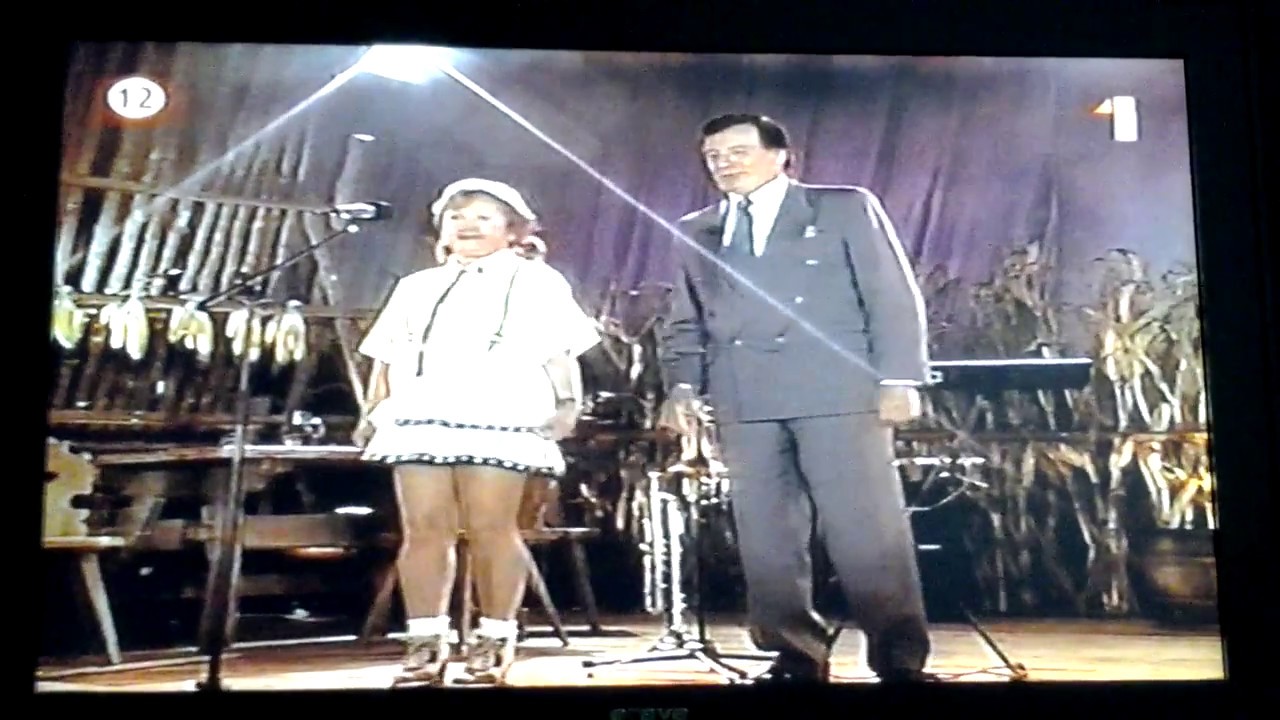 Senzi Senzus Slovenský Grob 1997 03 Majka Velšicová a Miško Slivka