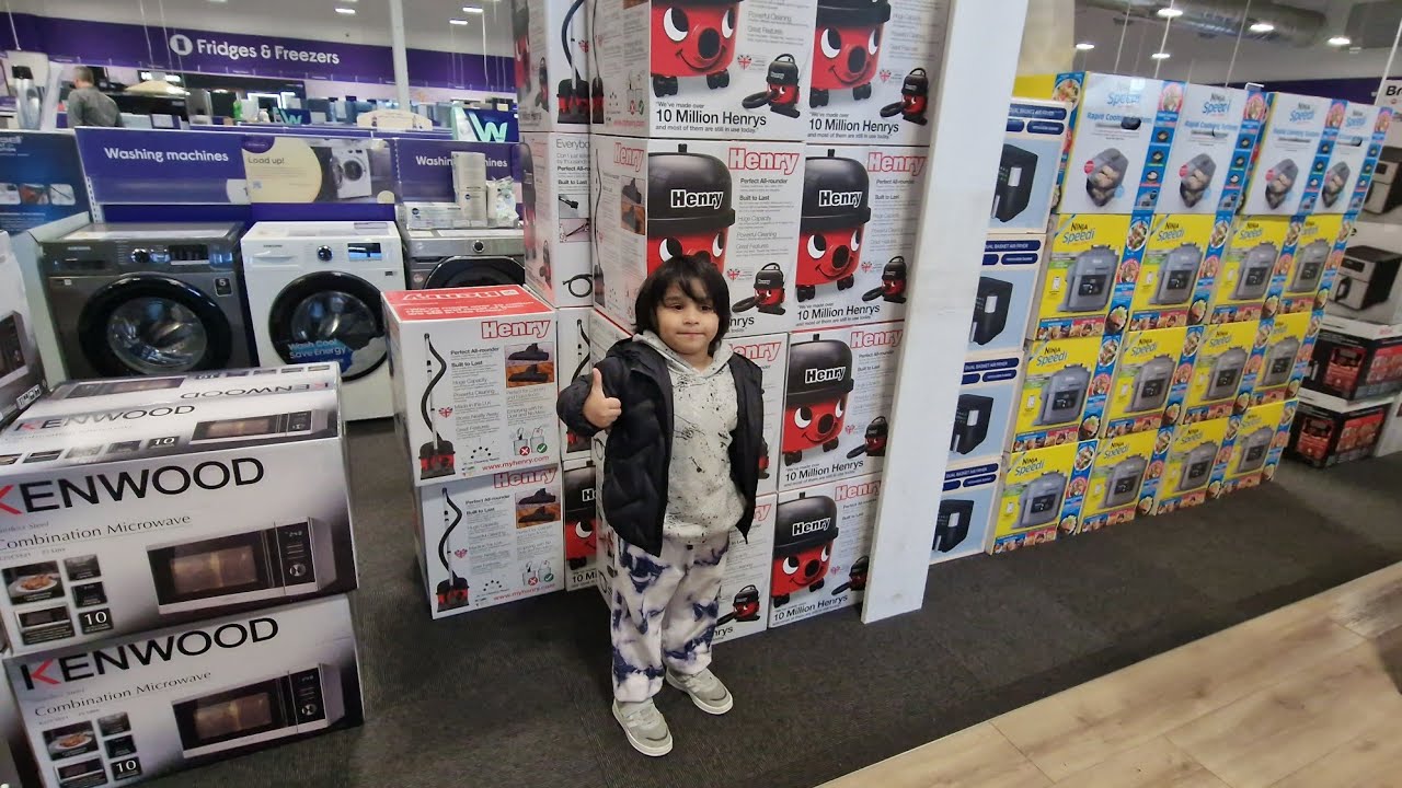 GB bought another vacuum #gbhenry #hoover #vacuum #vacuumcleaner #henry #gb #cleaning #cleanwithme