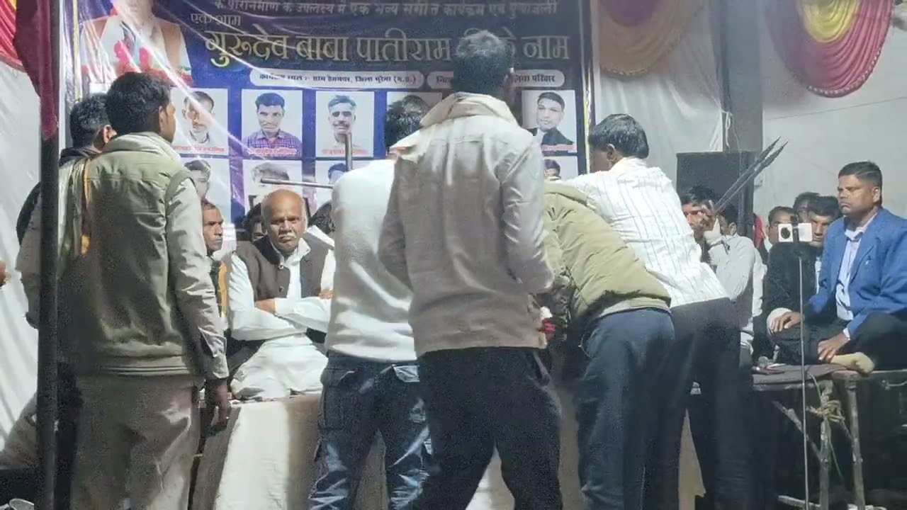 Baba Gurudev ki Jivan Katha gayak Ramveer piprahi walon ki awaaz mein 