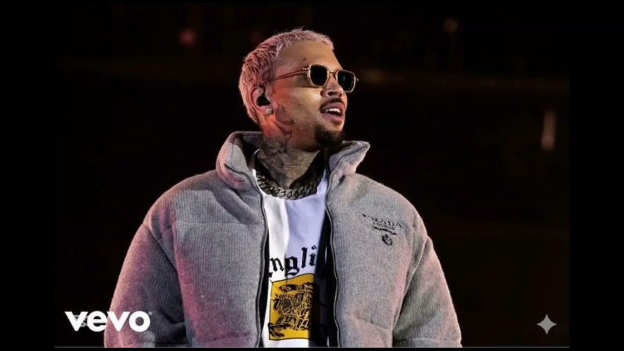 Chris brown “City Lights”(lyrics)