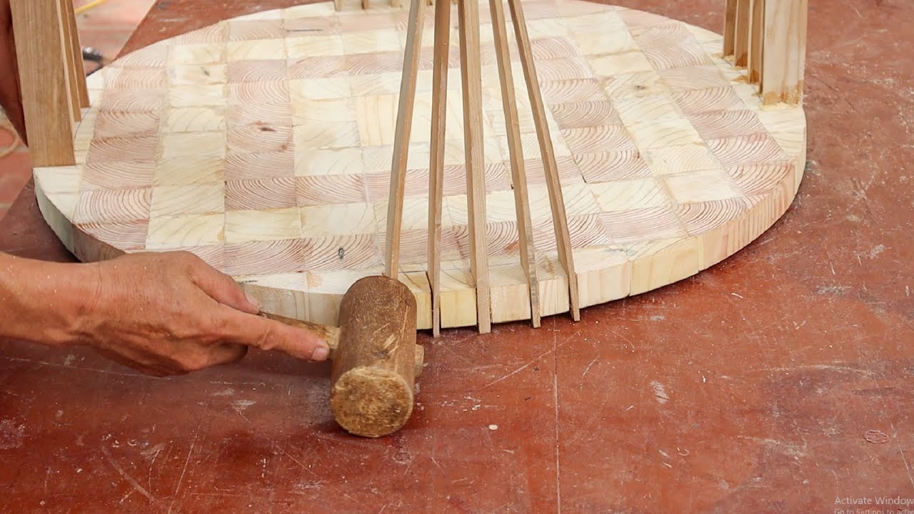 Woodworking Art And Ideas // Build A Very Unique Coffee Table From Strips Of Wood