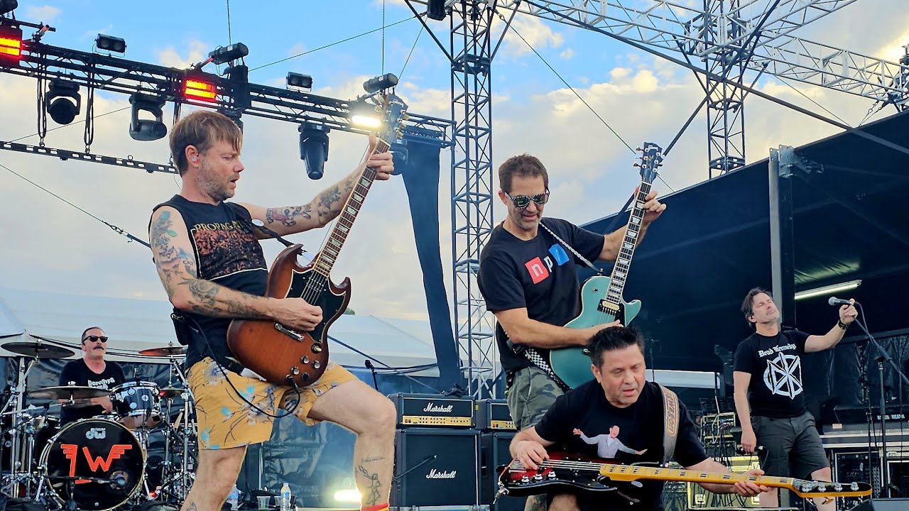 Lagwagon  - Froth & Fury Festival , Adelaide Showgrounds ,31/1/26