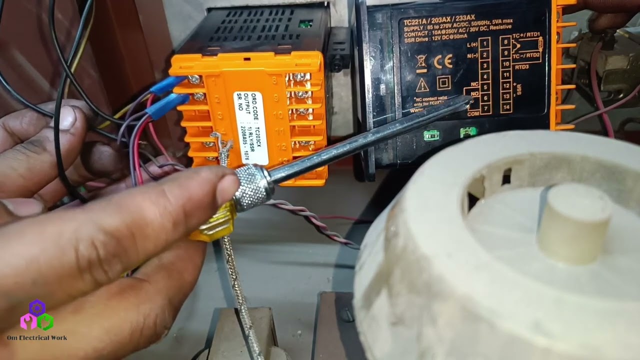 Selec 203 Temperature control connection. Selec 303 connection wiring. @OMElectricalWork