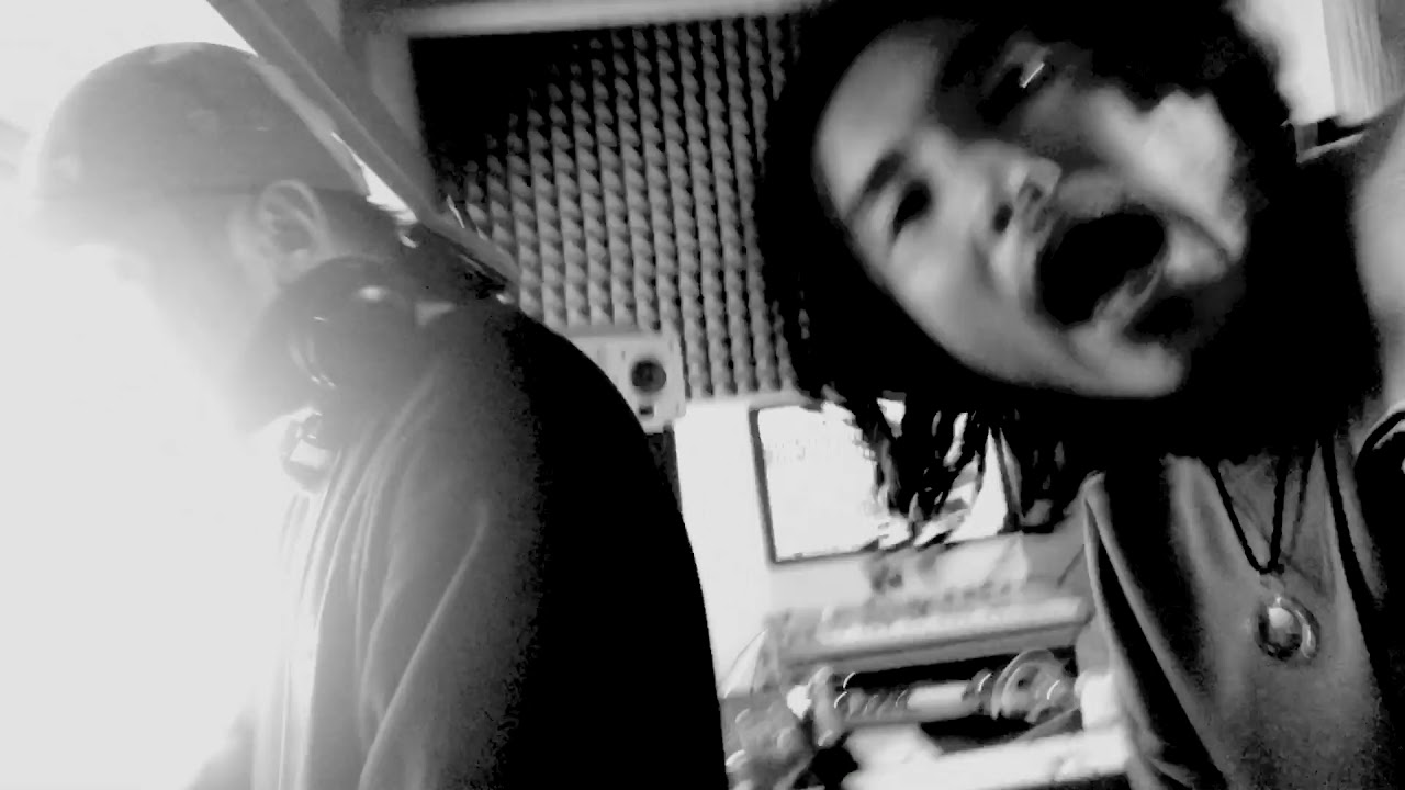 DUSTY HUSKY - ナンチャラ・ストア・デイ (prod by NAGMATIC)