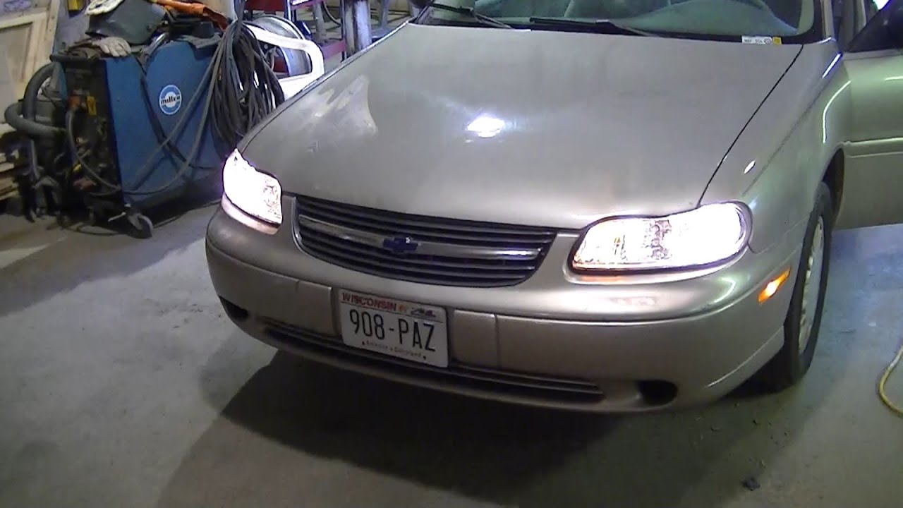 Проблема с фарами и указателями поворота на Chevrolet Malibu 2000 года (часть 2 из 2)
