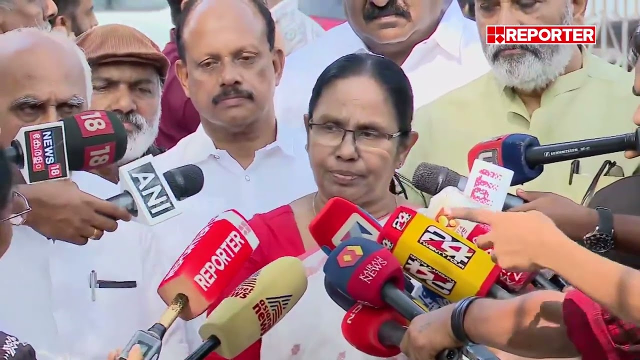 'പോറ്റിക്ക് കടകംപള്ളിയെ കാണാൻ എളുപ്പമാണ്, അതുപോലെയാണോ സോണിയ ഗാന്ധിയുടെ അടുത്തേയ്ക്ക് പോകുന്നത്'