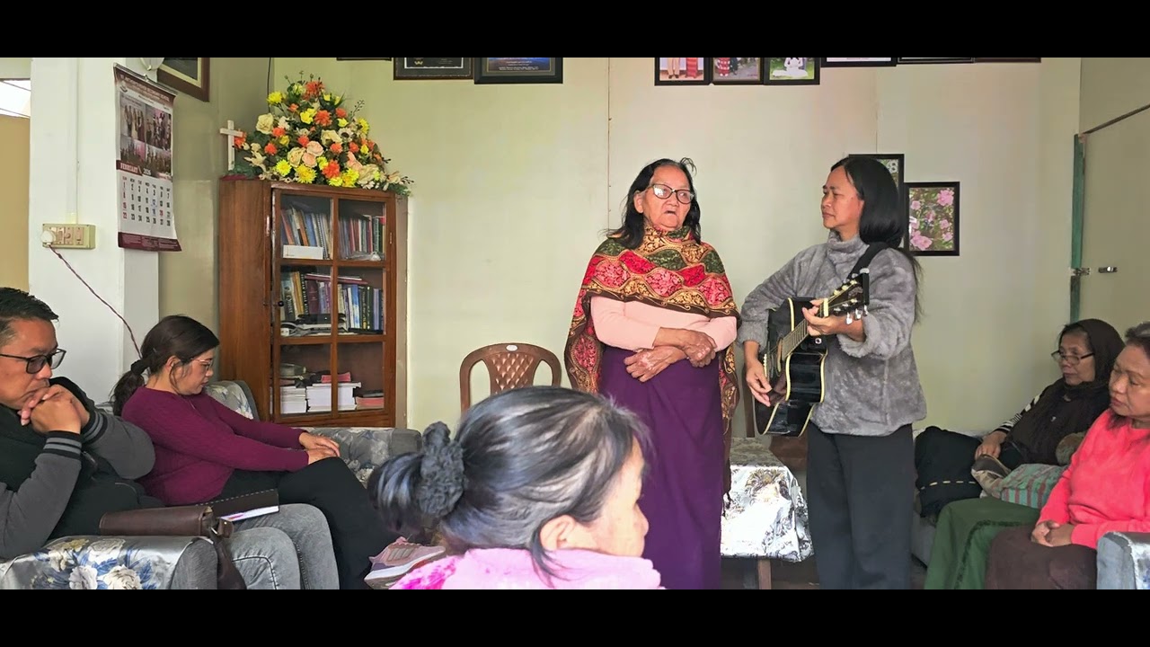 Naomi Tawngtai group  kan Soloist Nu Thangi zai