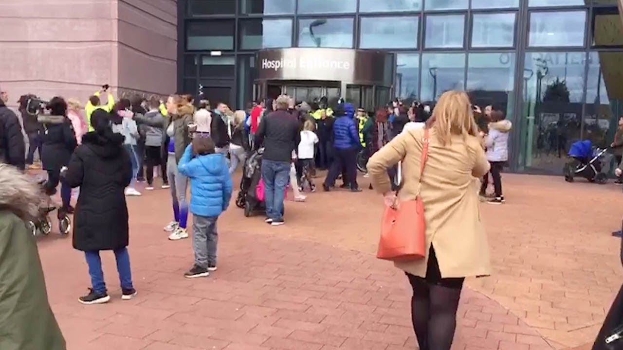 Protestors Charge Into Hospital For Alfie Evans