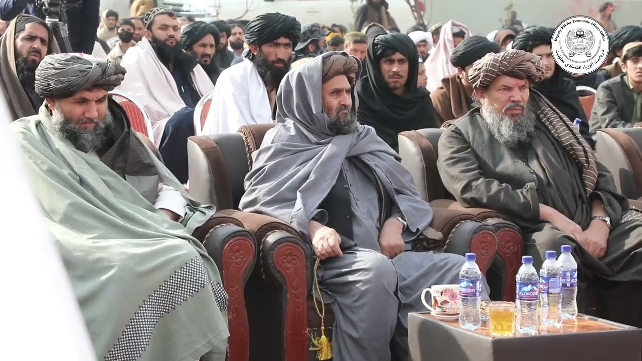محترم ملا عبدالغني برادر اخوند: علماء کرام دې خلکو ته د دیني مکلفیتونو ترڅنګ د اسلامي نظام او ملي...