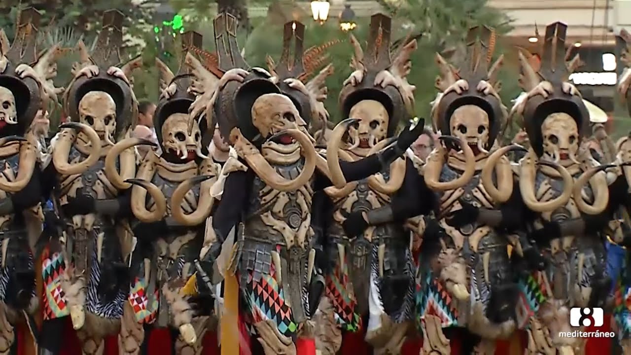 ESPECIAL MOROS Y CRISTIANOS 9 D'OCTUBRE | LA 8 MEDITERRÁNEO