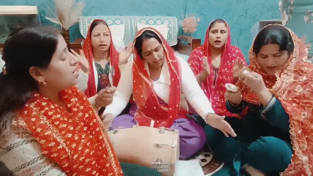 Himachali kirtan mandli 🙏 bhole Ji ka kirtan(Chal mere man manimahesh Jana)#bhaktimarg #viralvideo 