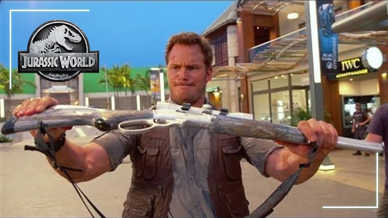 Jurassic World: Props and Animals | Featurette | Jurassic World