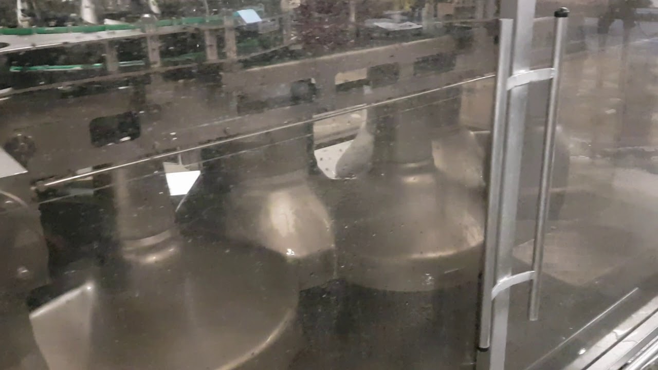 KHS glass bottle filler Type Innofill 80 / 15 / 15