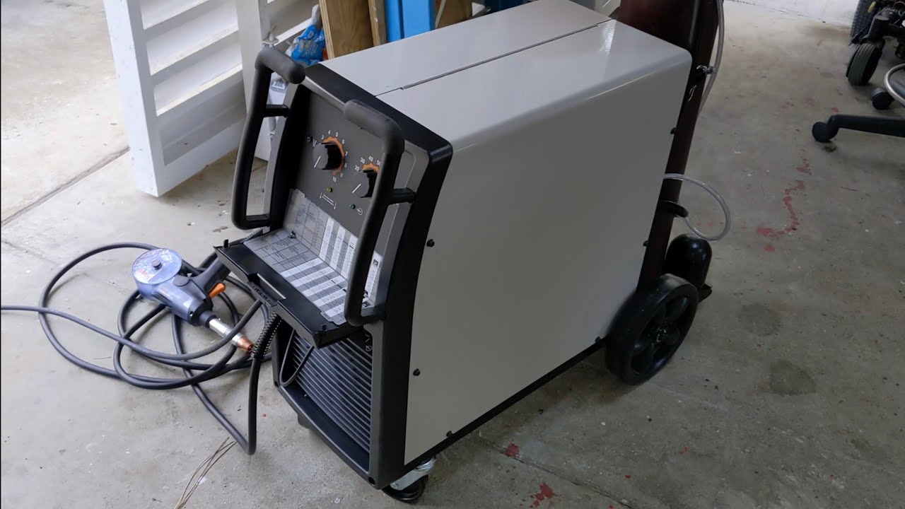 Hobart Ironman 240 wire feed welder with Spool Gun