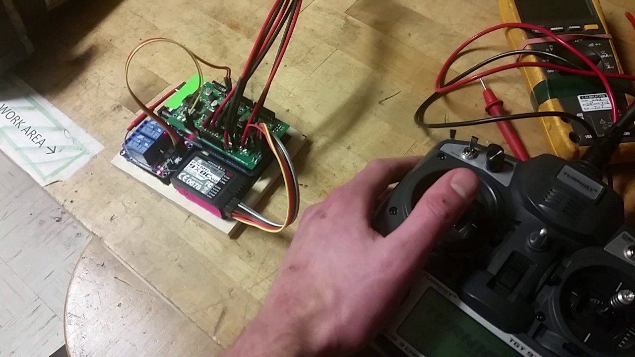 Arduino & Turnigy 9X 8Ch V2 Motor Controller - RC Tank Controller