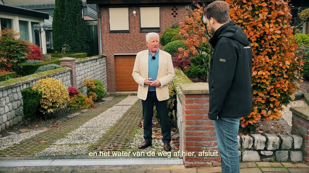 Zelf opdrijvend schot gemaakt om je eigen woning te beschermen tegen wateroverlast