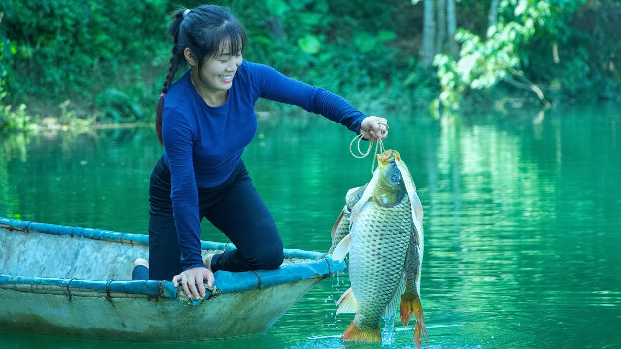 Lake Life Technique: Building a Giant Floating Fish Trap