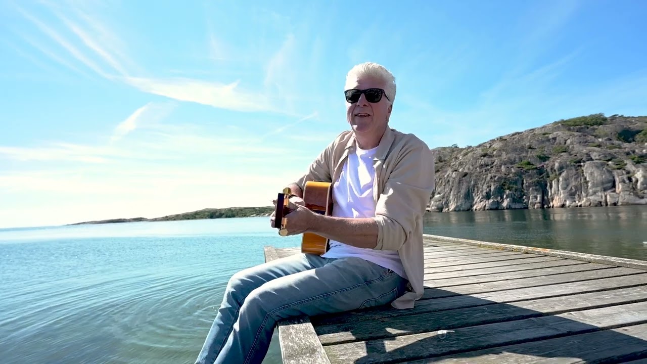Paul Paljett - Sol vid och hav  (officiell video)