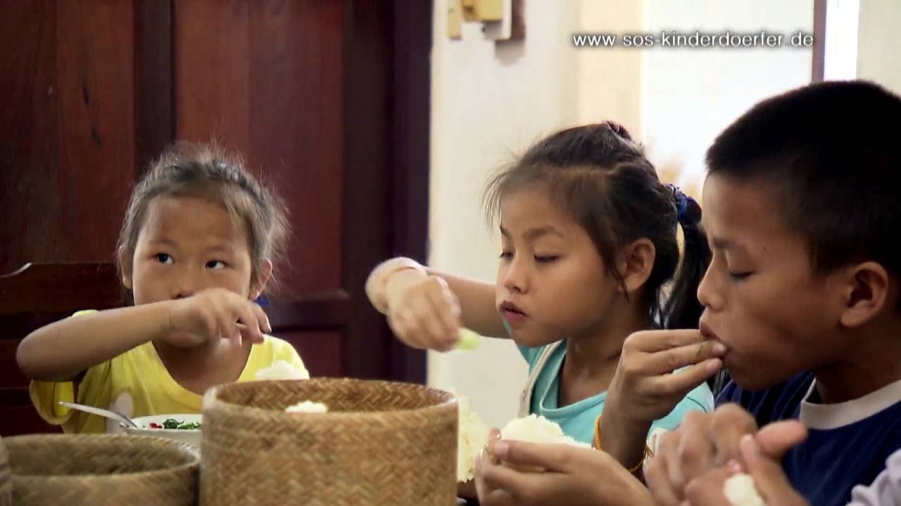 Laos Doku: Wie Bildung und Fürsorge die SOS-Kinder von Laos prägt und fördert | SOS-Kinderdörfer