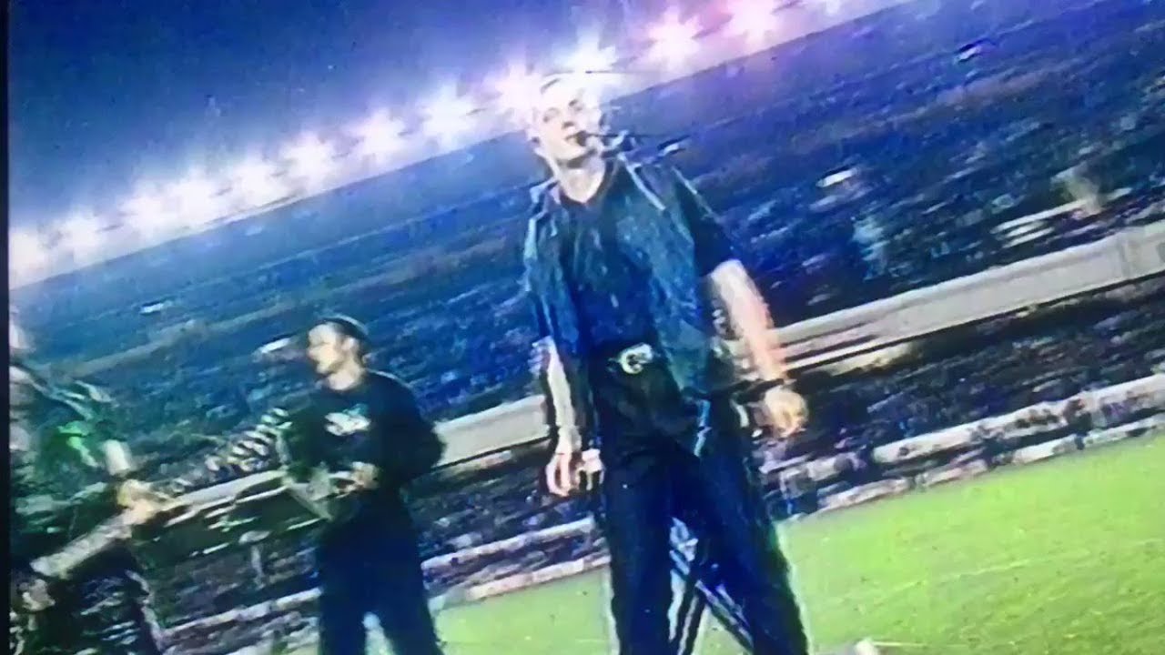The Shamen Ebeneezer Goode (New Drumappella)