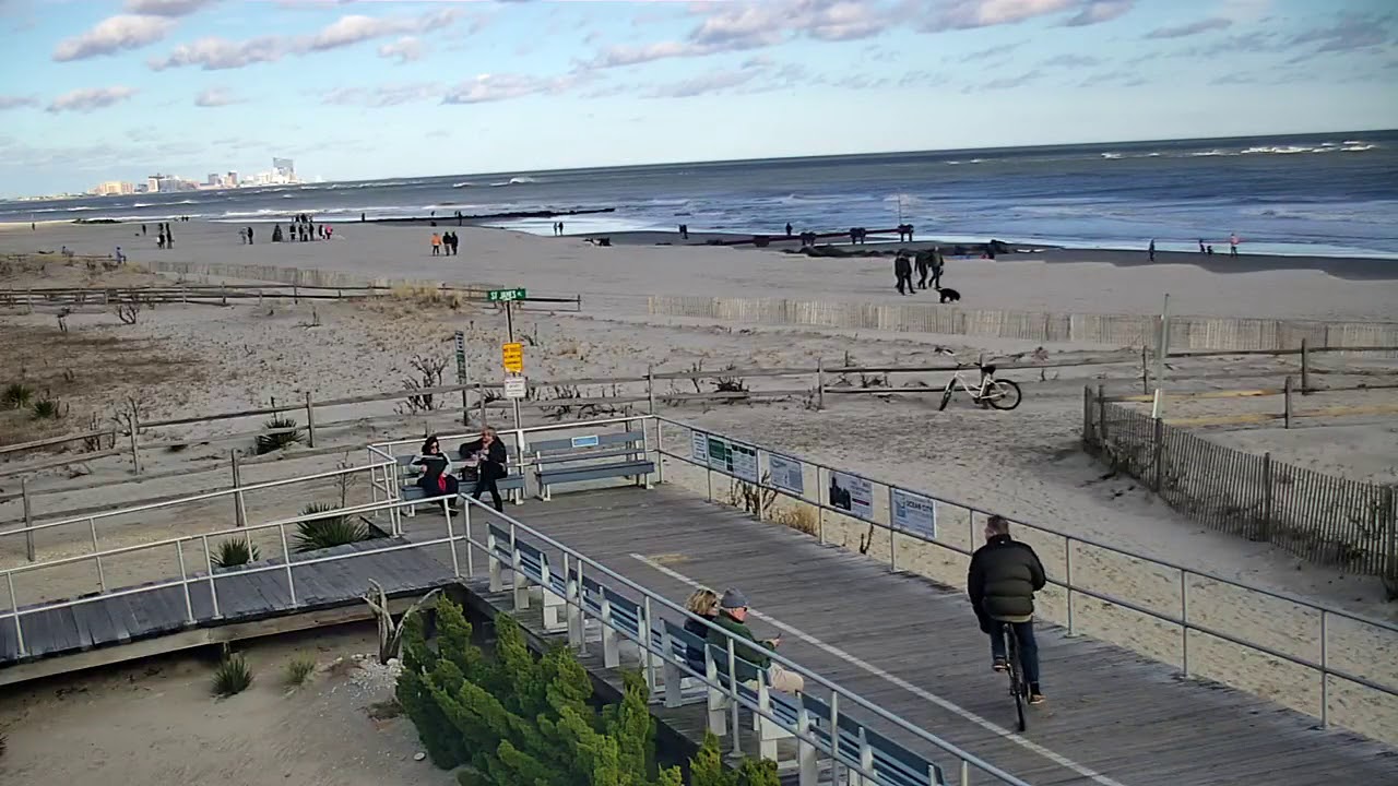 Live Beach Cam Ocean City 2nd Street on #NJBeachCams - 01/02/21